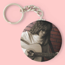  Keychain promoting Adia keychains