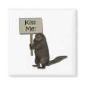 Kiss Me! Beaver magnets