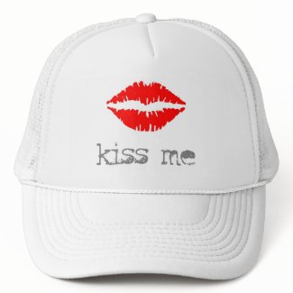 kiss me hat