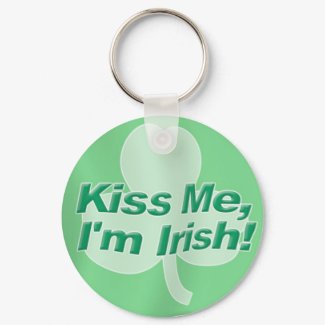 Kiss Me I'm Irish keychain