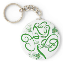 Kiss me I'm Irish Vines Key Chain