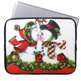 Kissing Snowman Couple