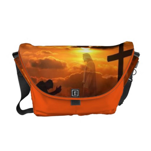 KNELLING AT THE CROSS  BAG MESSENGER BAGS