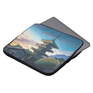 Kyoraku attractions Nomura Yasaka pagoda sunshine Laptop Computer Sleeves