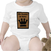 La camiseta del bebé "mi papá es rey "
