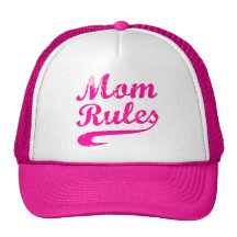La mamá gobierna el gorra divertido del refrán