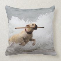 Labrador - Yellow - Go Fetch! Beach Dogs Pillows