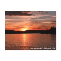Lake_Waukewan_postcard