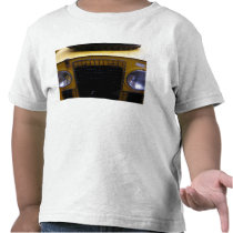 landrover series II yellow grille t-shirts