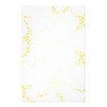 Las estrellas de mar modelan en amarillo y blanco  papeleria