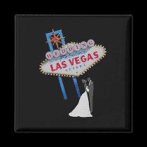 Las Vegas Wedding Magnet with Bride & Groom magnets