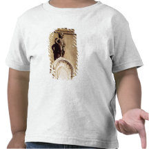 Le Mannequin Pis, 1619 T Shirts