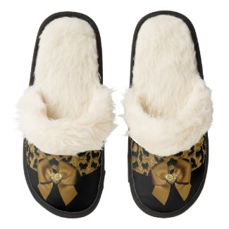 Leopard Print and Jewelled Bow Pair Of Fuzzy Slippers