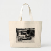 Lexington, Pikes Peak Car: 1921 Tote Bags