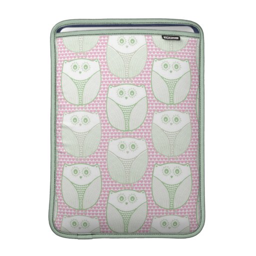 "Lil Heart Owl" Sleeves For MacBook Air