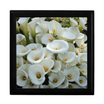 Lilies at Calla Lily Plantation, Taiwan gift boxes
