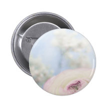 LITTLE WHITE ROSE PIN