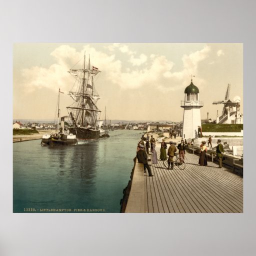 Littlehampton Pier, West Sussex England Print