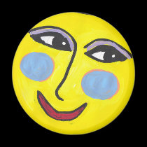 Lively Moon Magnet