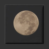 Lonesome - full moon in an dark sky magnets