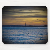 Looking at New York mousepads