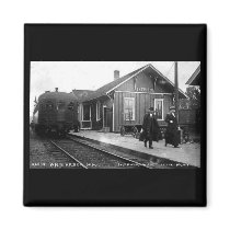 Louis Pesha Ann Arbor Railroad Depot Shepherd, MI Refrigerator Magnet