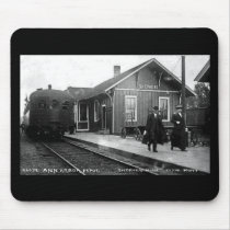 Louis Pesha Ann Arbor Railroad Depot Shepherd, MI Mouse Pads