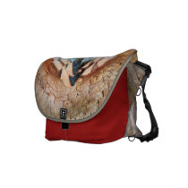 Love is the message commuter bag