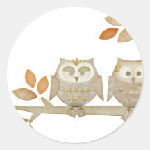 Love Owls in Tree Round Stickers