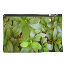 Lush leaves and stems travel accessory bag