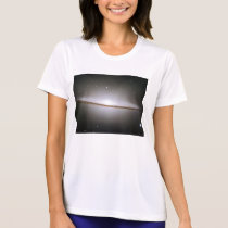 M104, the Sombrero Galaxy (NGC 4594) t-shirts