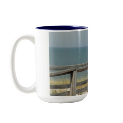 Macaw  (Mug) by randymedlin