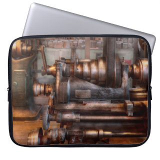 Machinist - Steampunk - 5 Speed Semi Automatic Laptop Sleeve