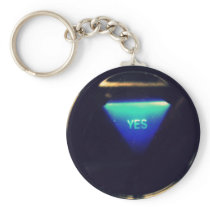 Magic 8 Ball Keychain