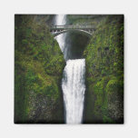 Magnet-Multnomah Falls, Oregon