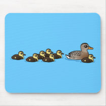 Mallard & seven ducklings mousepad