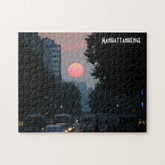 Manhattanhenge: setting pinkish orange sun jigsaw puzzles