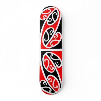 Maori Kowhaiwhai Pattern 2 Skateboard by SolPacifico