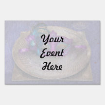 Mardi Gras Theme - Surprise guest Yard Signs