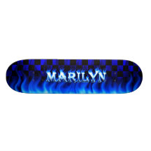 Marilyn blue fire Skatersollie skateboard.