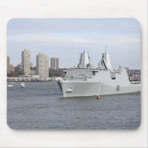 Marines and sailors man the rails mouse pads
