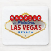Married In Fabulous Las Vegas Mousepad