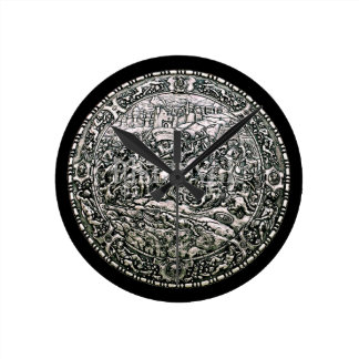 MEDIEVAL WAR SHIELD WALL CLOCK