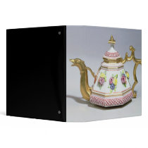 Meissen octagonal teapot, c.1718 3 ring binder