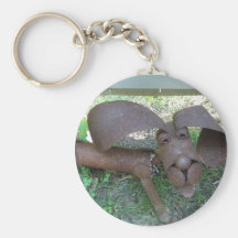 Metal rusted dog keychain