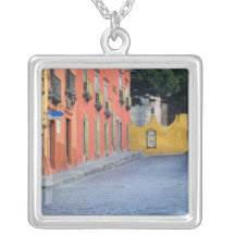 Mexico, San Miguel de Allende, Homes along Custom Necklace