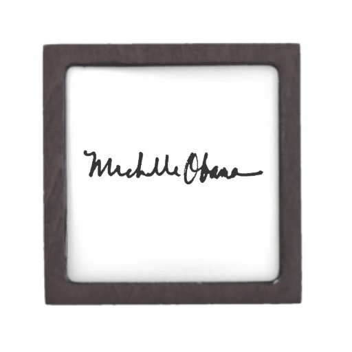 MICHELLE OBAMA AUTOGRAPH - -.png Premium Gift Boxes