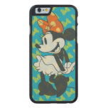 Minnie | Minnie Shy Pose Carved® Maple iPhone 6 Case