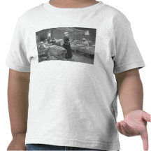 Miss Nightingale in the Barrack Hospital T-shirt