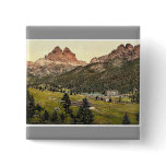 Misurinasee and the Three Spires (i.e., Derl Zinne buttons